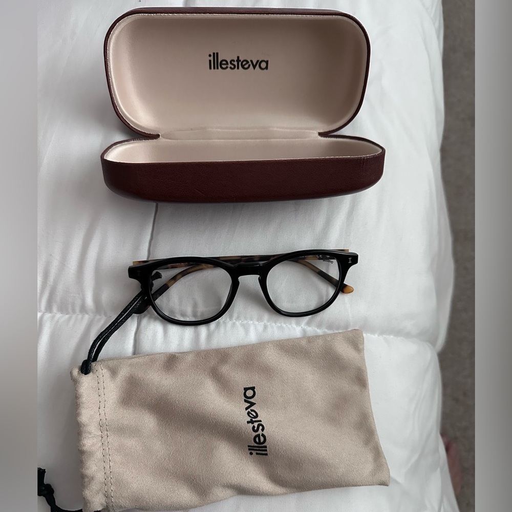 Illesteva glasses NEW